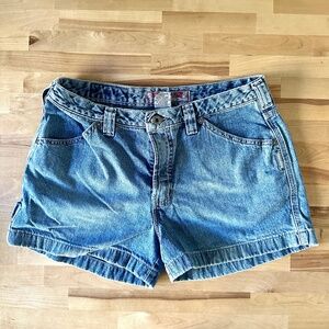 Silver Brand Women's Jean Shorts - size 32